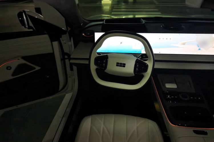 Used Geely Galaxy E8 2025 575 km Exploration Intelligent Driving Edition Steering Wheel