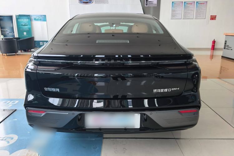 Used Geely Galaxy 8 2025 130km EM-i Prestige Edition Exterior 4
