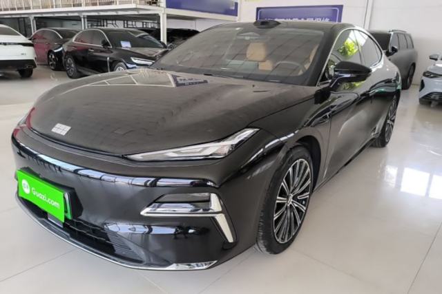 Used Geely Galaxy 8 2025 130km EM-P Starship Edition