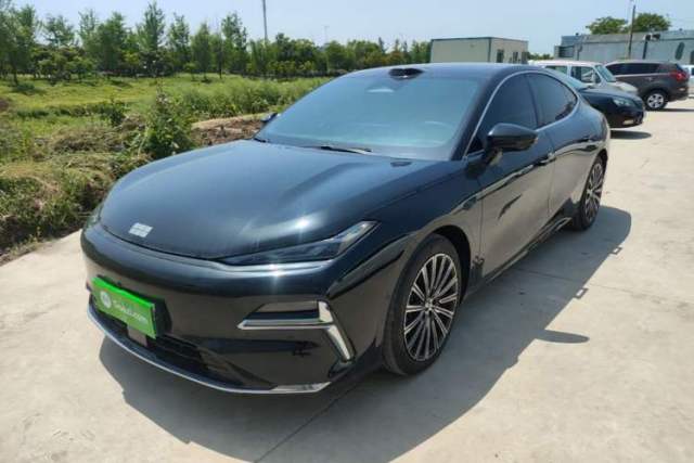 Used Geely Galaxy 8 2025 130km EM-P Starship Edition