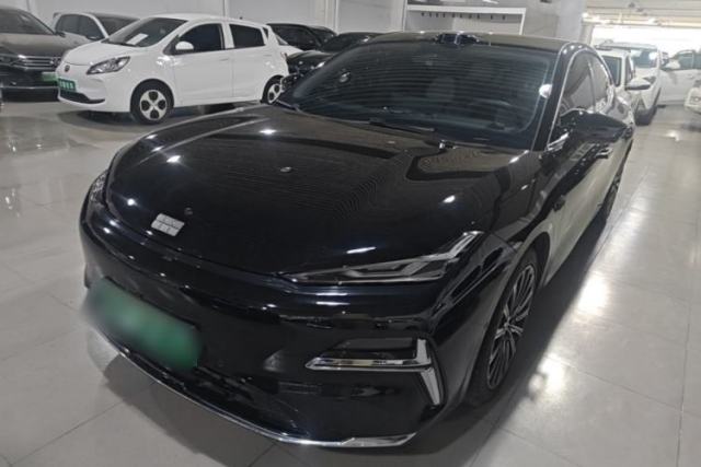 Used Geely Galaxy 8 2025 130km EM-P Starship Edition