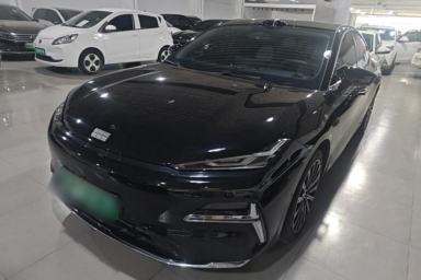 Used Geely Galaxy 8 2025 130km EM-P Starship Edition