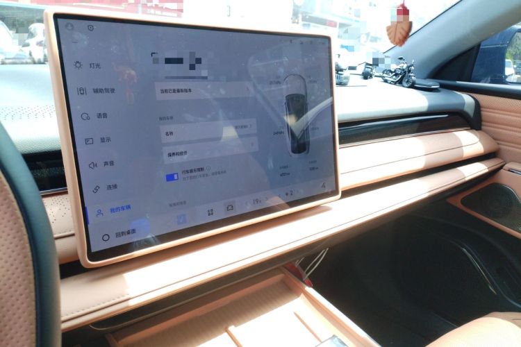 Used Geely Galaxy 8 2025 130km EM-i Deluxe Edition Audio And AC Panel