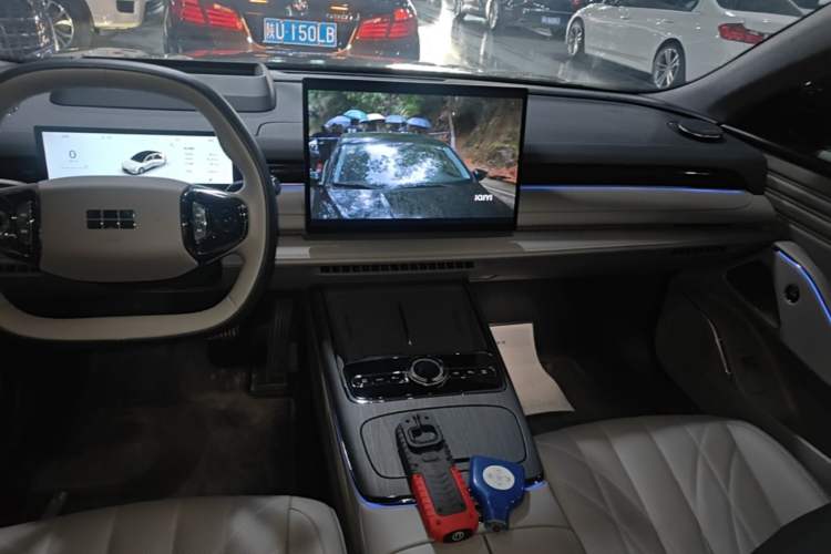 Used Geely Galaxy 8 2025 130km EM-P Starship Edition Audio And AC Panel