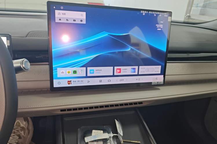 Used Geely Galaxy 8 2025 60km EM-i Luxury Edition Audio And AC Panel