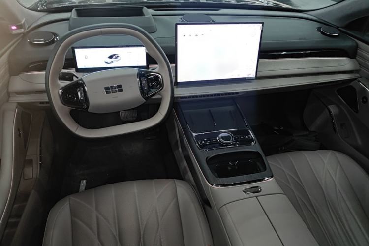 Used Geely Galaxy 8 2025 130km EM-P Starship Edition Center Console