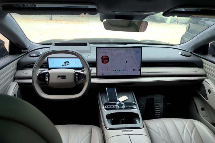 Used Geely Galaxy 8 2025 130km EM-P Starship Edition Center Console