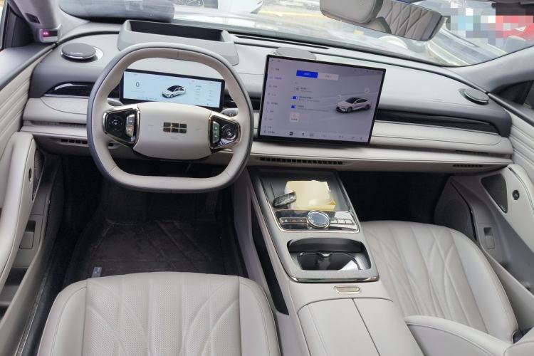 Used Geely Galaxy 8 2025 130km EM-P Starship Edition Center Console
