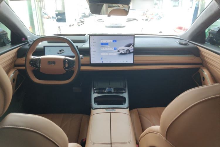 Used Geely Galaxy 8 2025 130km EM-P Starship Edition Center Console