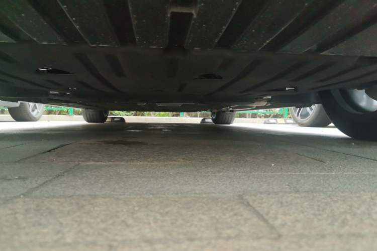 Used Geely Galaxy 8 2025 130km EM-i Flagship Edition Chassis Front