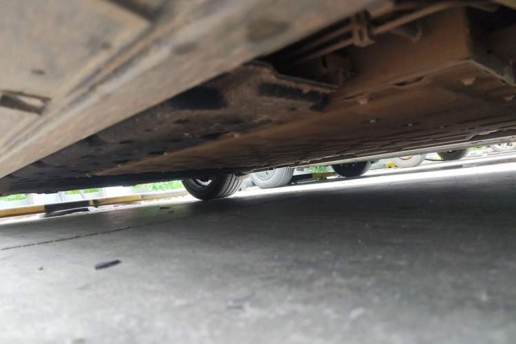 Used Geely Galaxy 8 2025 130km EM-i Flagship Edition Chassis Front Right
