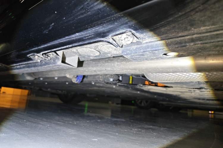 Used Geely Galaxy 8 2025 130km EM-P Exploration Edition Chassis Rear Left