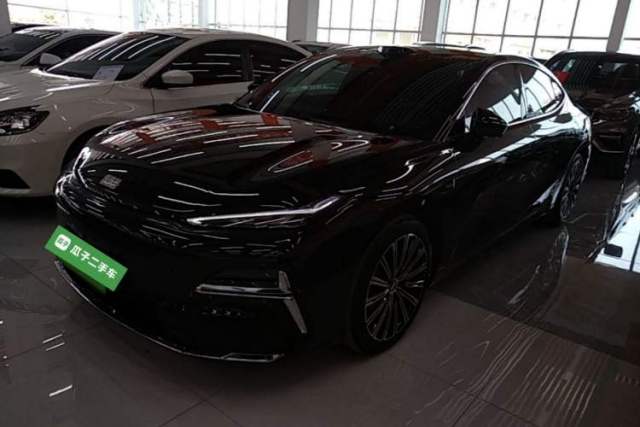 Used Geely Galaxy 8 2025 130km EM-P Starship Edition