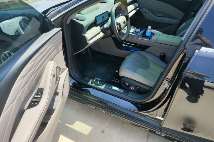 Used Geely Galaxy 8 2025 130km EM-P Starship Edition Driver Seat