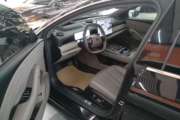 Used Geely Galaxy 8 2025 130km EM-P Starship Edition Driver Seat