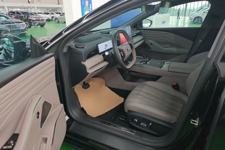 Used Geely Galaxy 8 2025 130km EM-P Starship Edition Driver Seat
