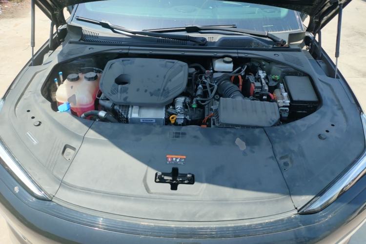 Used Geely Galaxy 8 2025 130km EM-P Starship Edition Engine Bay