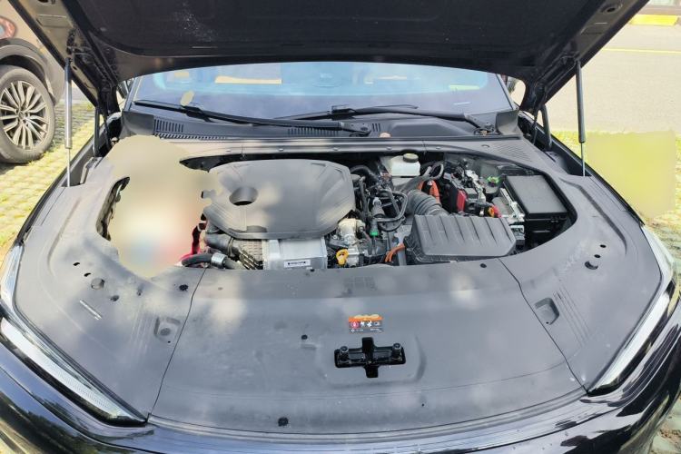 Used Geely Galaxy 8 2025 130km EM-P Exploration Edition Engine Bay