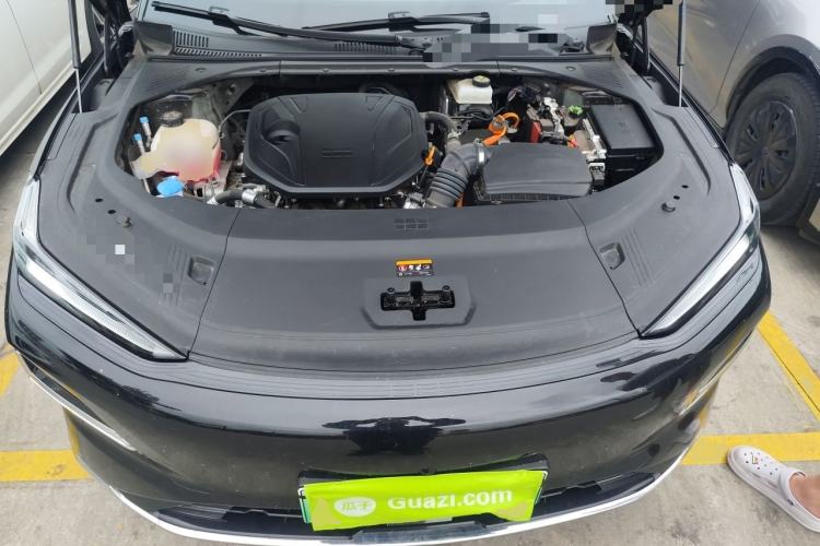 Used Geely Galaxy 8 2025 130km EM-i Flagship Edition Engine Bay