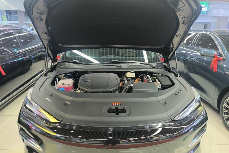 Used Geely Galaxy 8 2025 130km EM-i Deluxe Edition Engine Bay