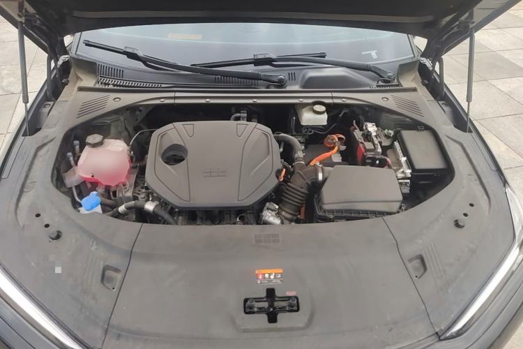 Used Geely Galaxy 8 2025 130km EM-i Flagship Edition Engine Bay