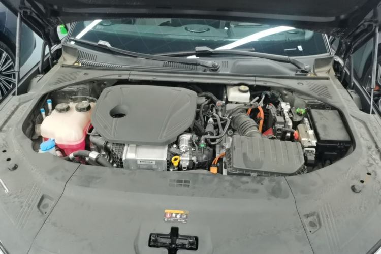Used Geely Galaxy 8 2025 130km EM-P Starship Edition Engine Bay