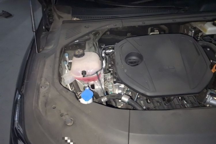 Used Geely Galaxy 8 2025 130km EM-i Deluxe Edition Engine Bay Right
