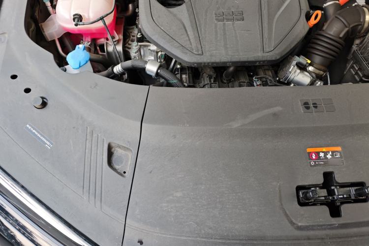 Used Geely Galaxy 8 2025 130km EM-i Flagship Edition Engine Bay Right