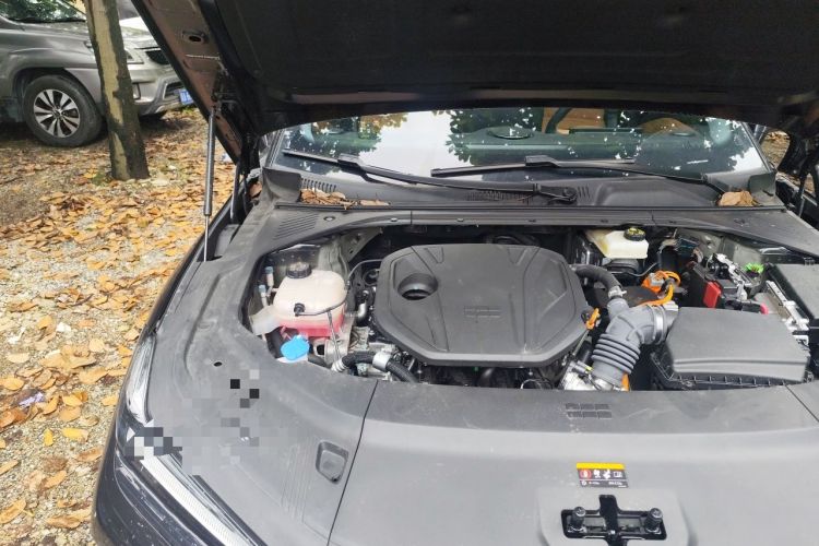 Used Geely Galaxy 8 2025 130km EM-i Deluxe Edition Engine Bay Right
