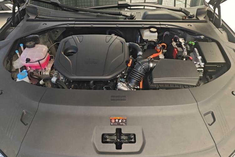 Used Geely Galaxy 8 2025 60km EM-i Luxury Edition Engine Bay
