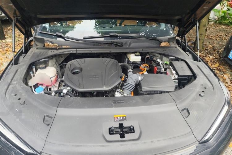 Used Geely Galaxy 8 2025 130km EM-i Deluxe Edition Engine Bay