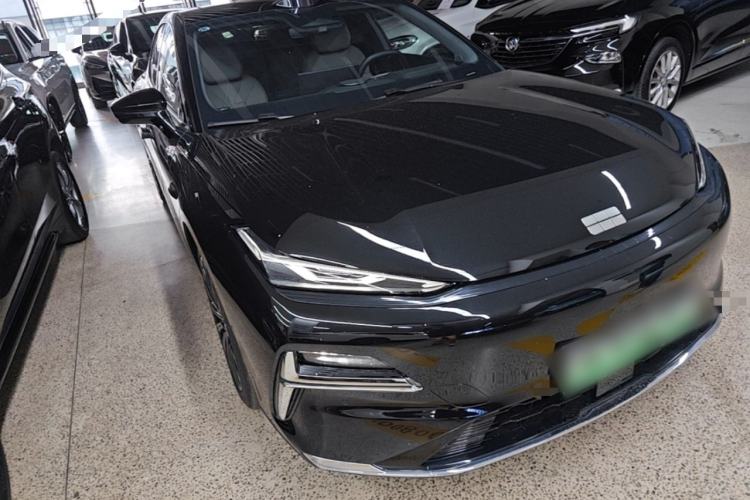 Used Geely Galaxy 8 2025 130km EM-P Starship Edition Exterior 1