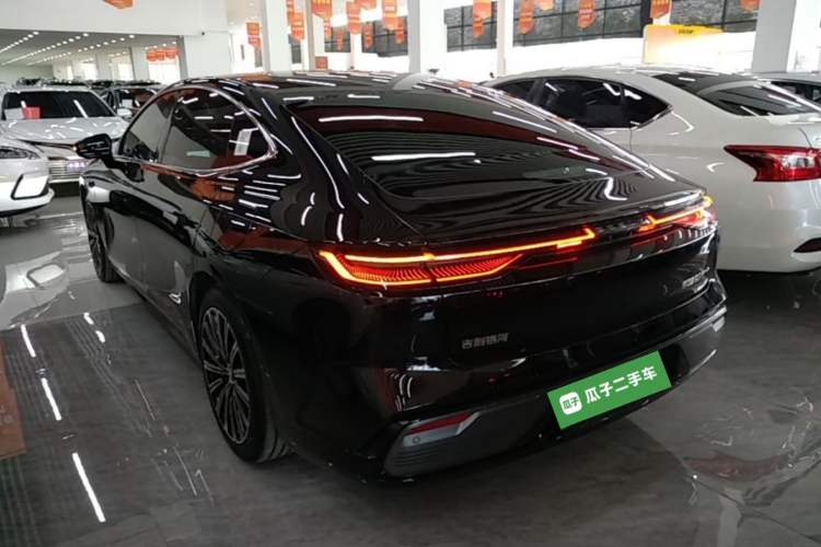 Used Geely Galaxy 8 2025 130km EM-P Starship Edition Exterior 2