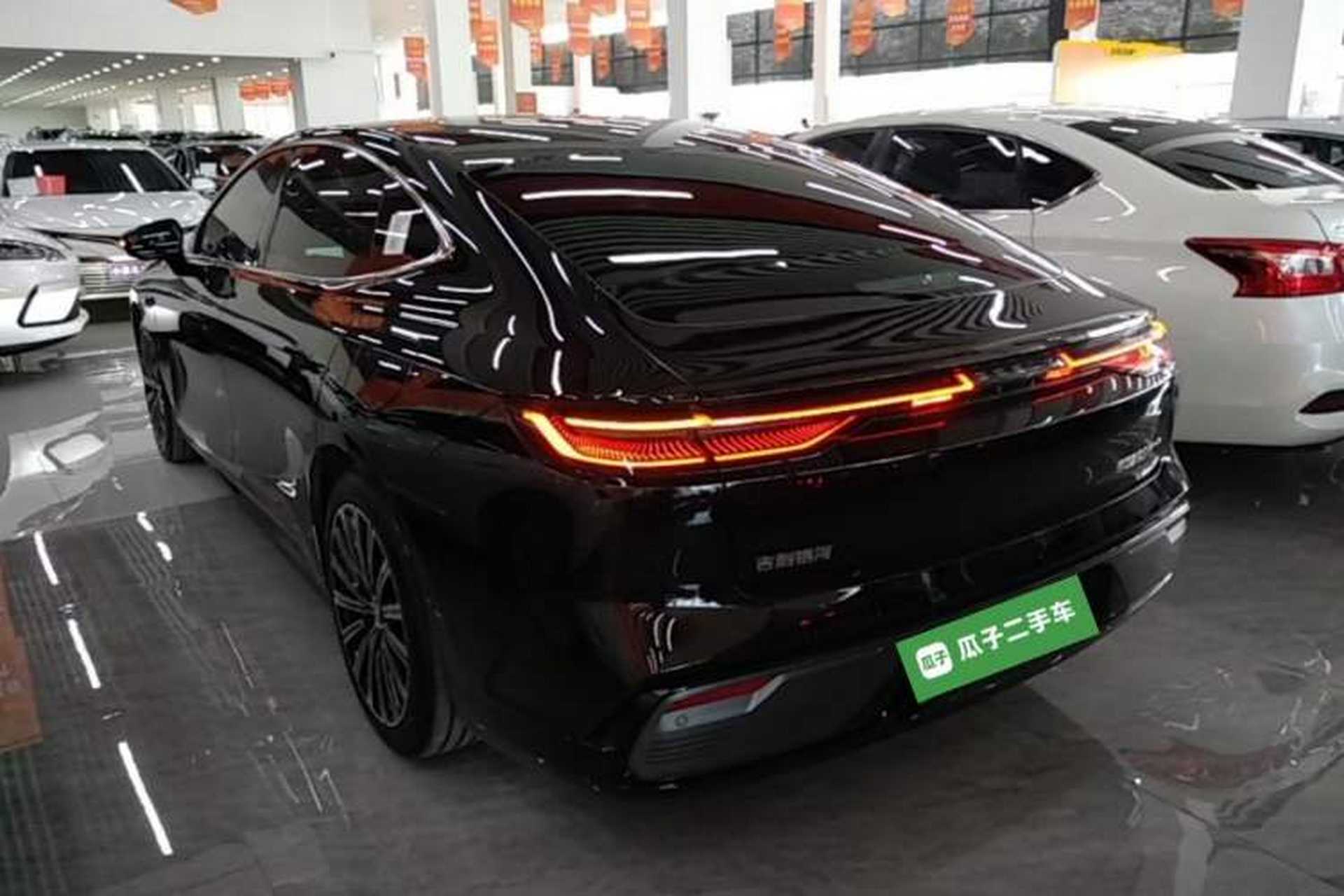 Used Geely Galaxy 8 2025 130km EM-P Starship Edition Exterior 2