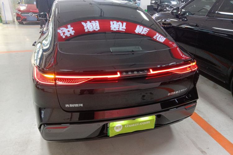 Used Geely Galaxy 8 2025 130km EM-P Starship Edition Exterior 4