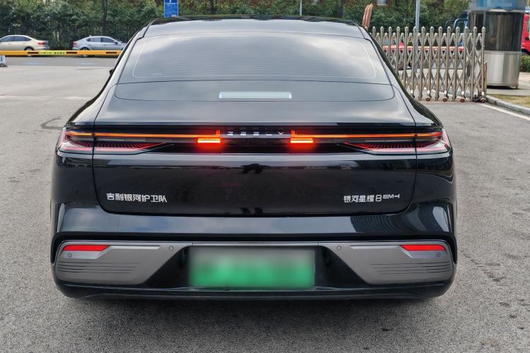 Used Geely Galaxy 8 2025 130km EM-i Deluxe Edition Exterior 5