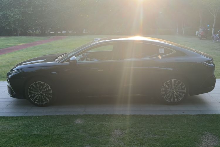 Used Geely Galaxy 8 2025 130km EM-P Starship Edition Exterior 7