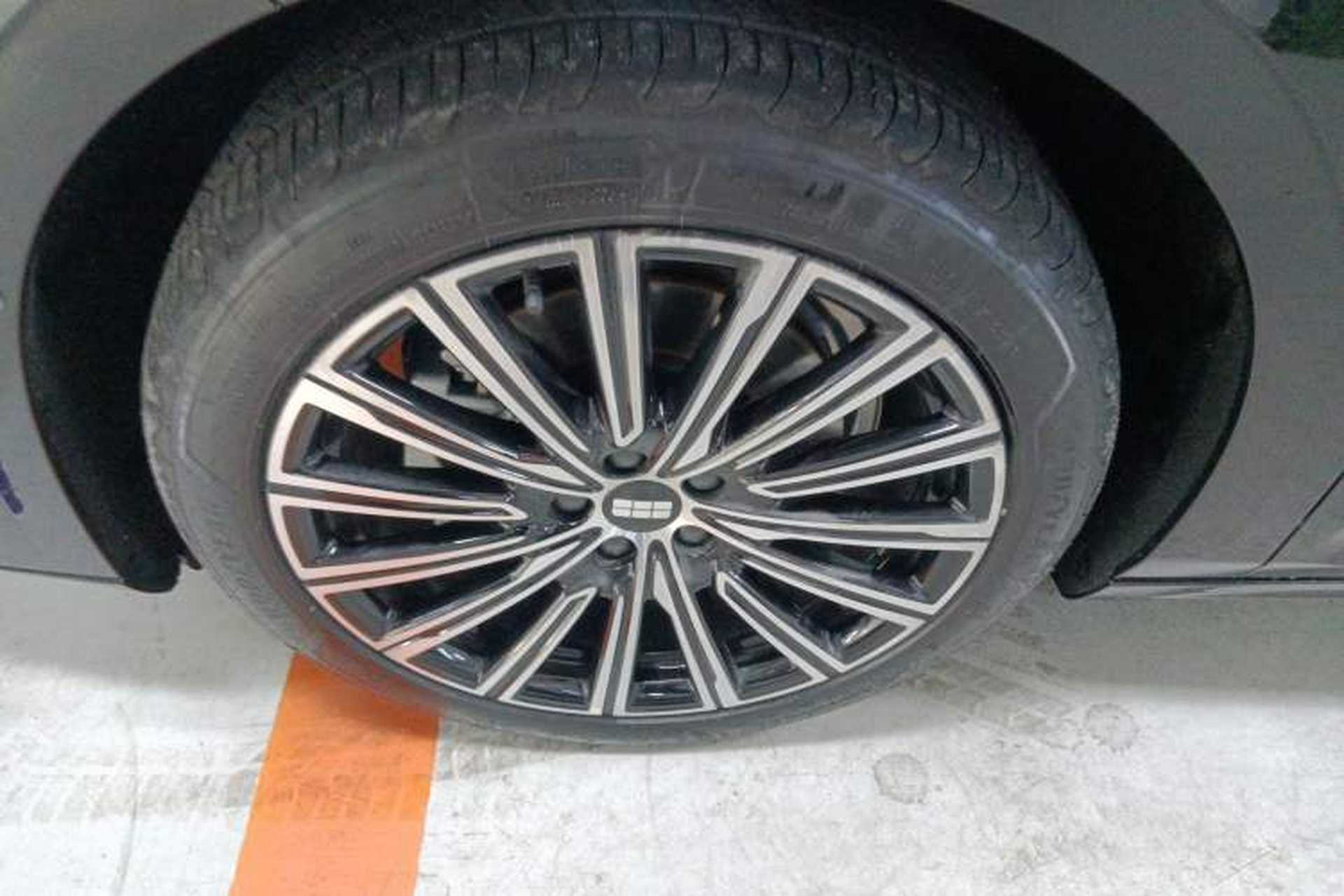 Used Geely Galaxy 8 2025 130km EM-P Starship Edition Exterior 7