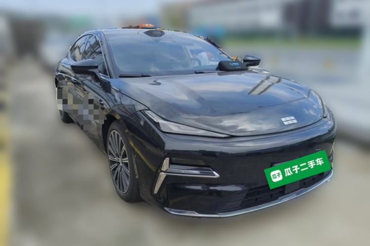 Used Geely Galaxy 8 2025 130km EM-P Starship Edition Front Right 45 Deg