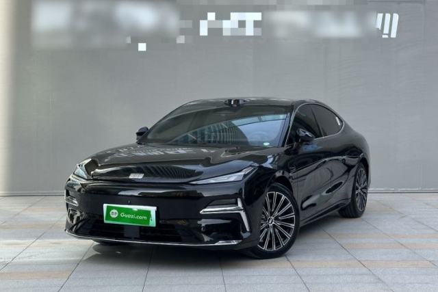 Used Geely Galaxy 8 2025 130km EM-P Starship Edition