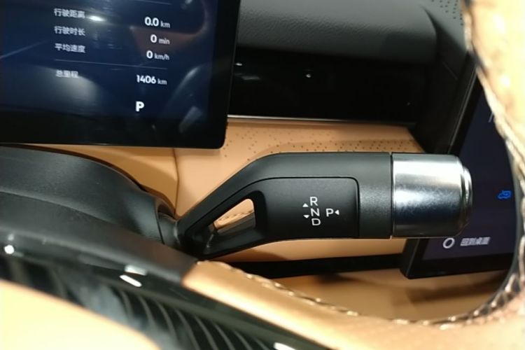 Used Geely Galaxy 8 2025 130km EM-P Starship Edition Gear Lever