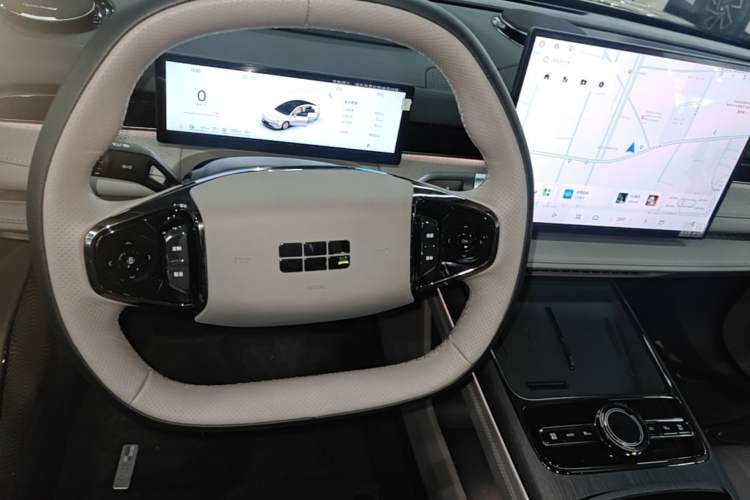 Used Geely Galaxy 8 2025 130km EM-P Starship Edition Gear Lever