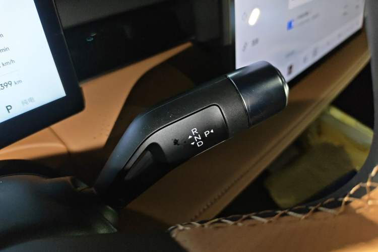 Used Geely Galaxy 8 2025 130km EM-P Exploration Edition Gear Lever