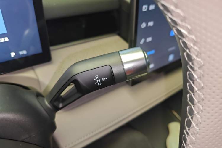 Used Geely Galaxy 8 2025 60km EM-i Luxury Edition Gear Lever