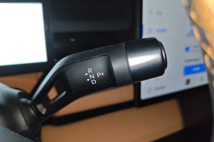 Used Geely Galaxy 8 2025 130km EM-i Prestige Edition Gear Lever