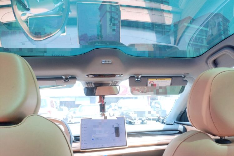 Used Geely Galaxy 8 2025 130km EM-i Deluxe Edition Headliner