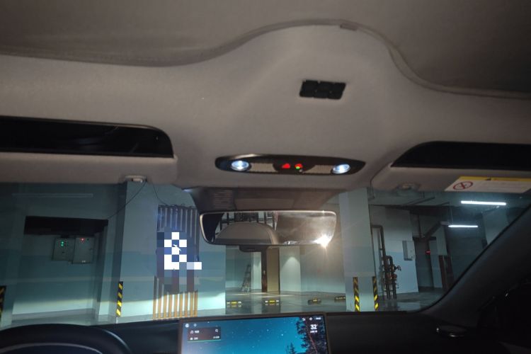 Used Geely Galaxy 8 2025 130km EM-i Deluxe Edition Headliner