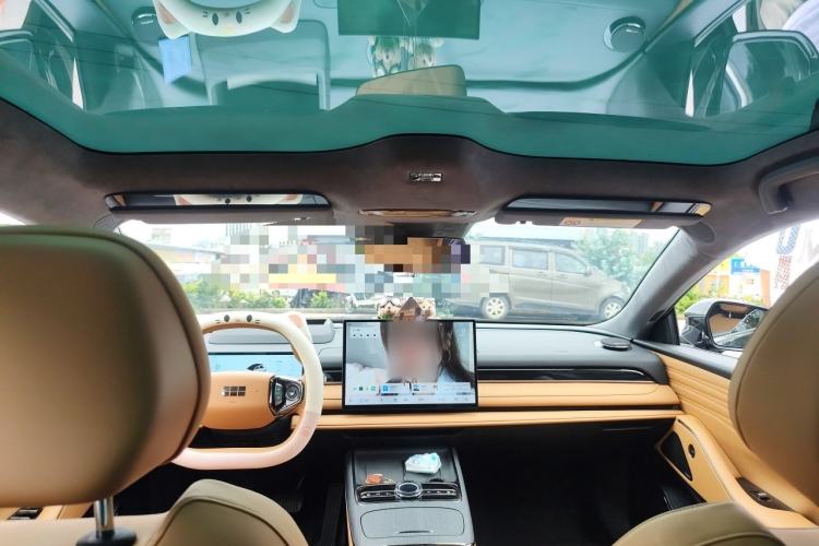 Used Geely Galaxy 8 2025 130km EM-i Flagship Edition Headliner