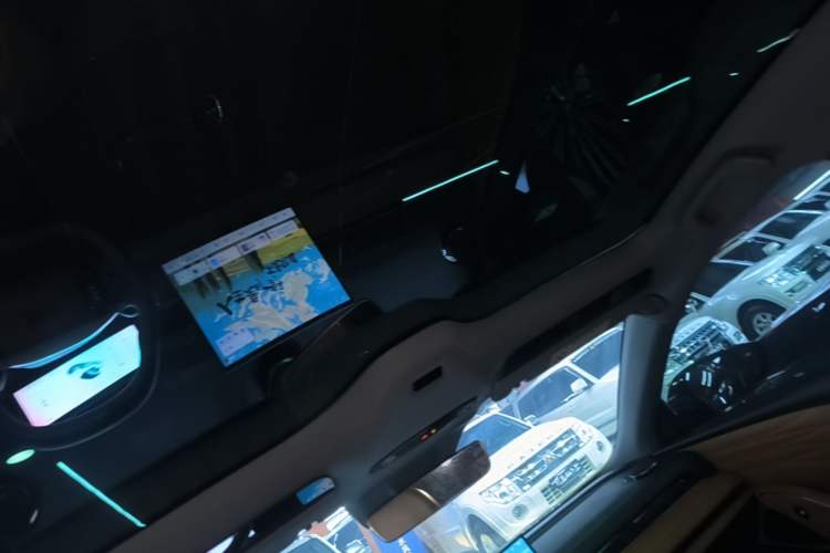 Used Geely Galaxy 8 2025 130km EM-i Deluxe Edition Headliner