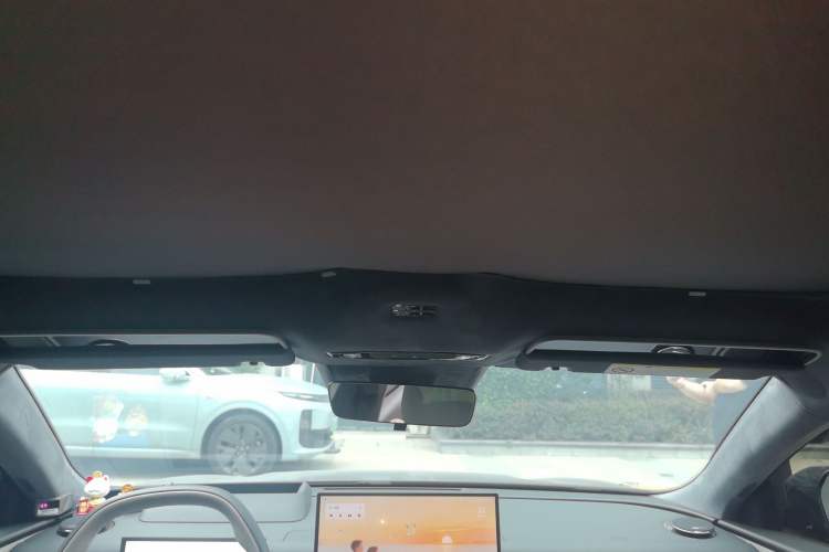 Used Geely Galaxy 8 2025 130km EM-i Flagship Edition Headliner